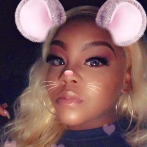 Meet your Posher, Ashleigh